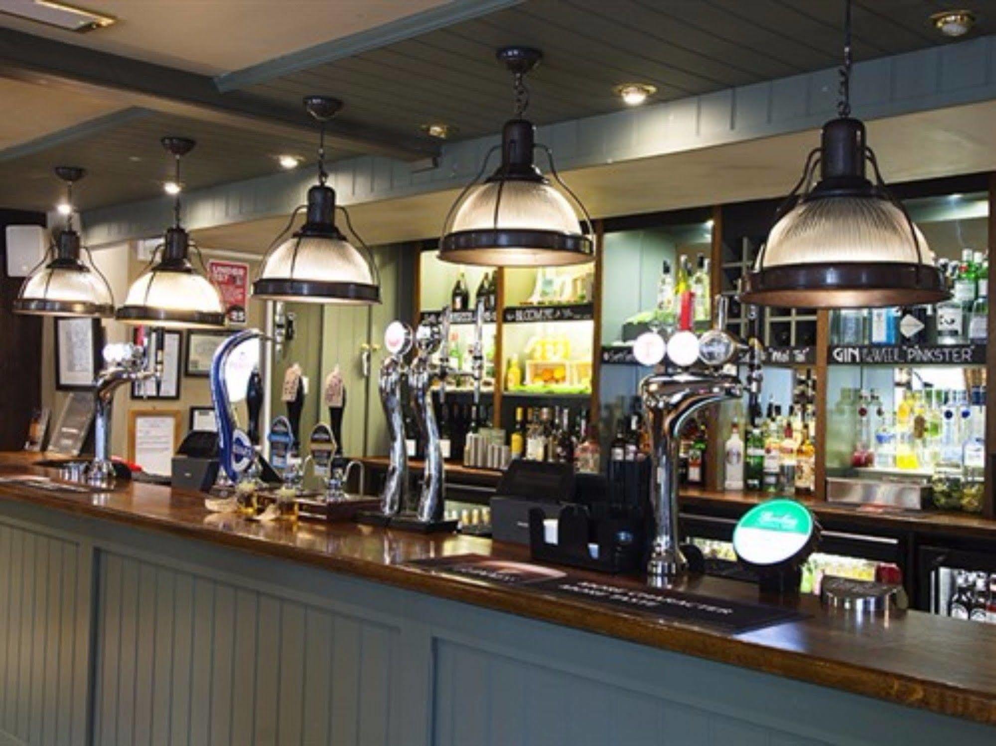 West Port Hotel Linlithgow Exterior foto